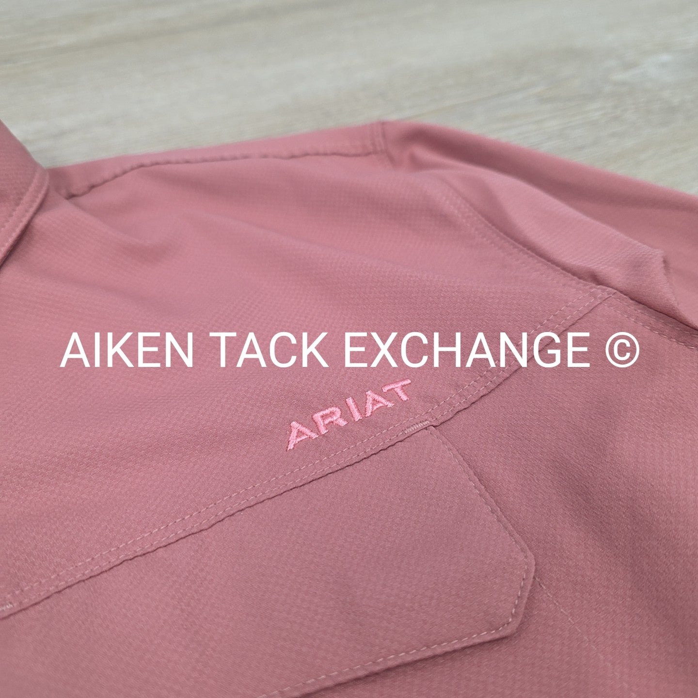 Ariat Outbound VenTEK Button Down Shirt, Women's Medium
