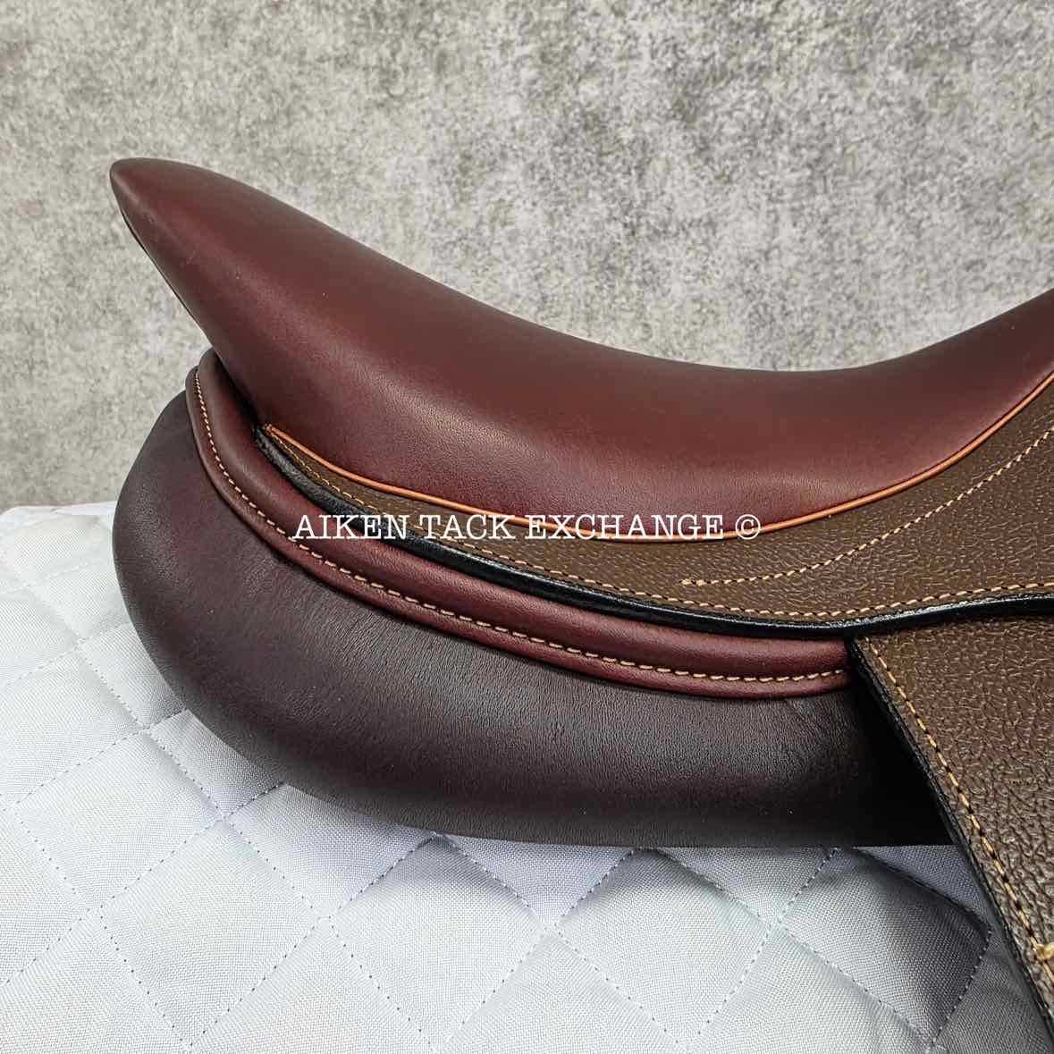 HDR - Henri de Rivel Memor-X Close Contact Jump Saddle, 15.75" Seat, X-Wide Tree, Foam Panels