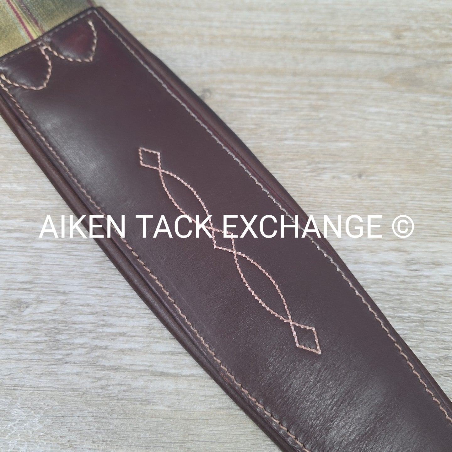 Beval Girth with Single End Elastic, Brown, 52"