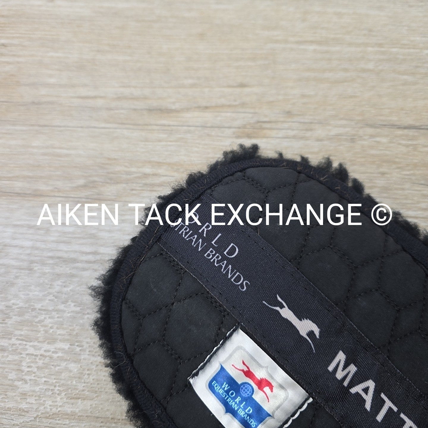 Mattes Sheepskin Dressage Girth Cover, Black, 26"