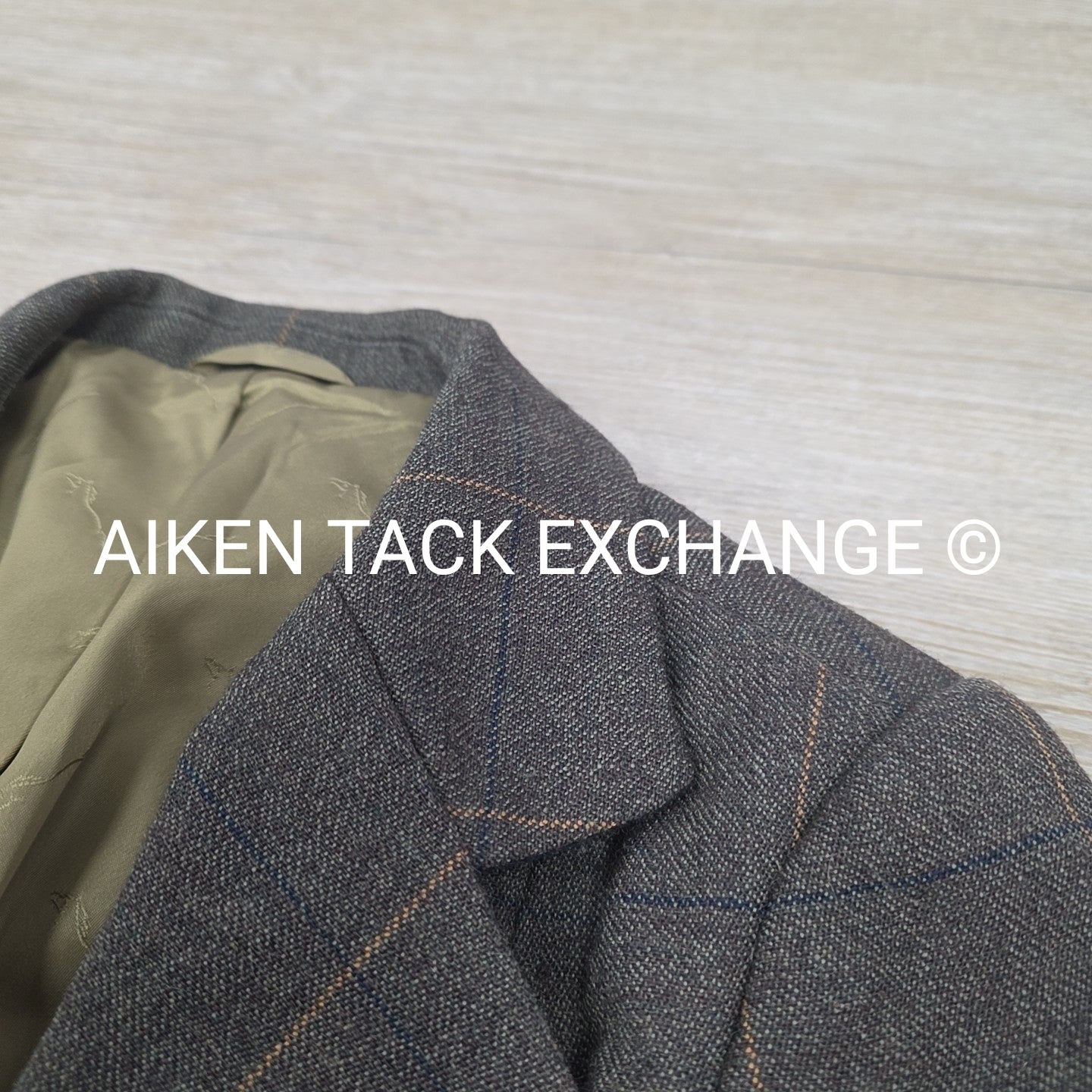 Shires Huntingdon Hunt/Show Coat, Size 10 (EU 38)