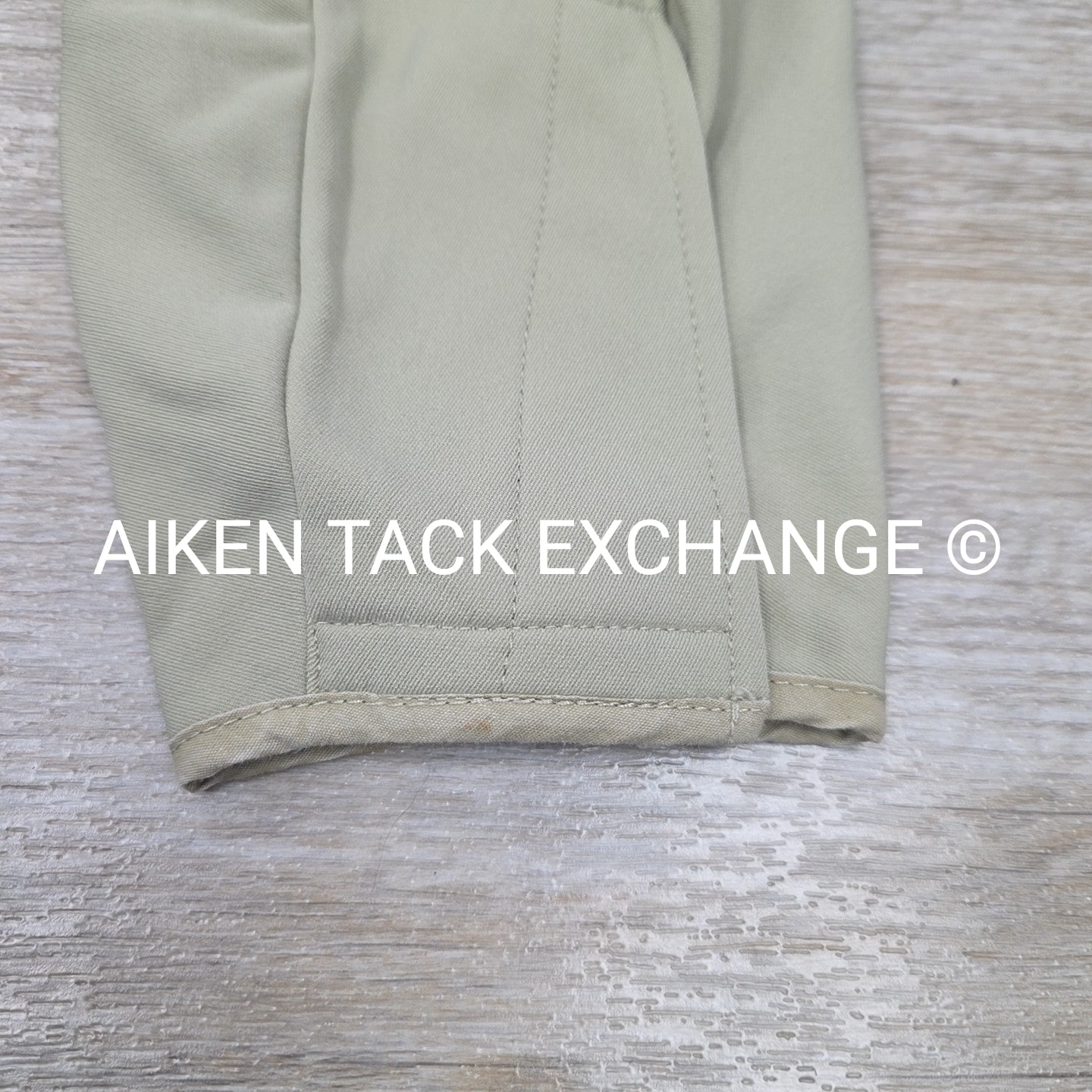 Tailored Sportsman Supreme Hunter Side Zip Knee Patch Breeches, Size 24 L