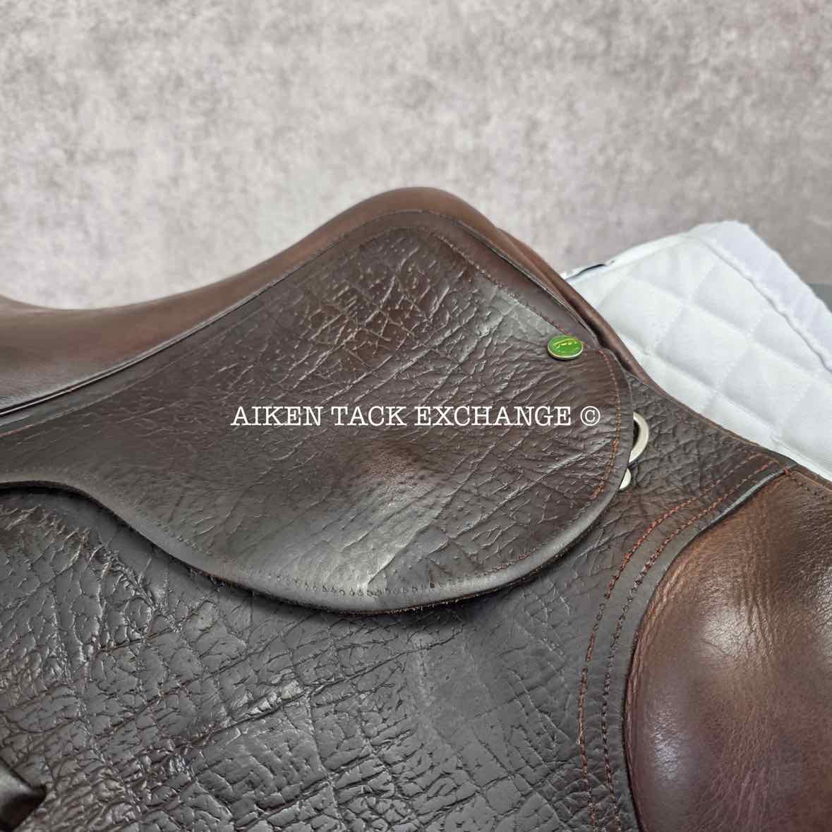 2008 County Innovation Jump Saddle, 17.5" Seat, Medium Wide Tree, Wool Flocked Panels