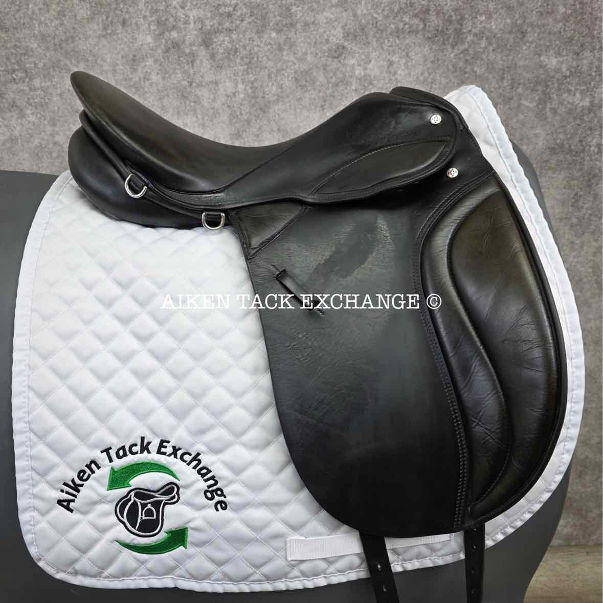 Courbette Lemetex Aristokrat Dressage Saddle, 18" Seat, 31 Tree- Medium Wide, Wool Flocked Panels