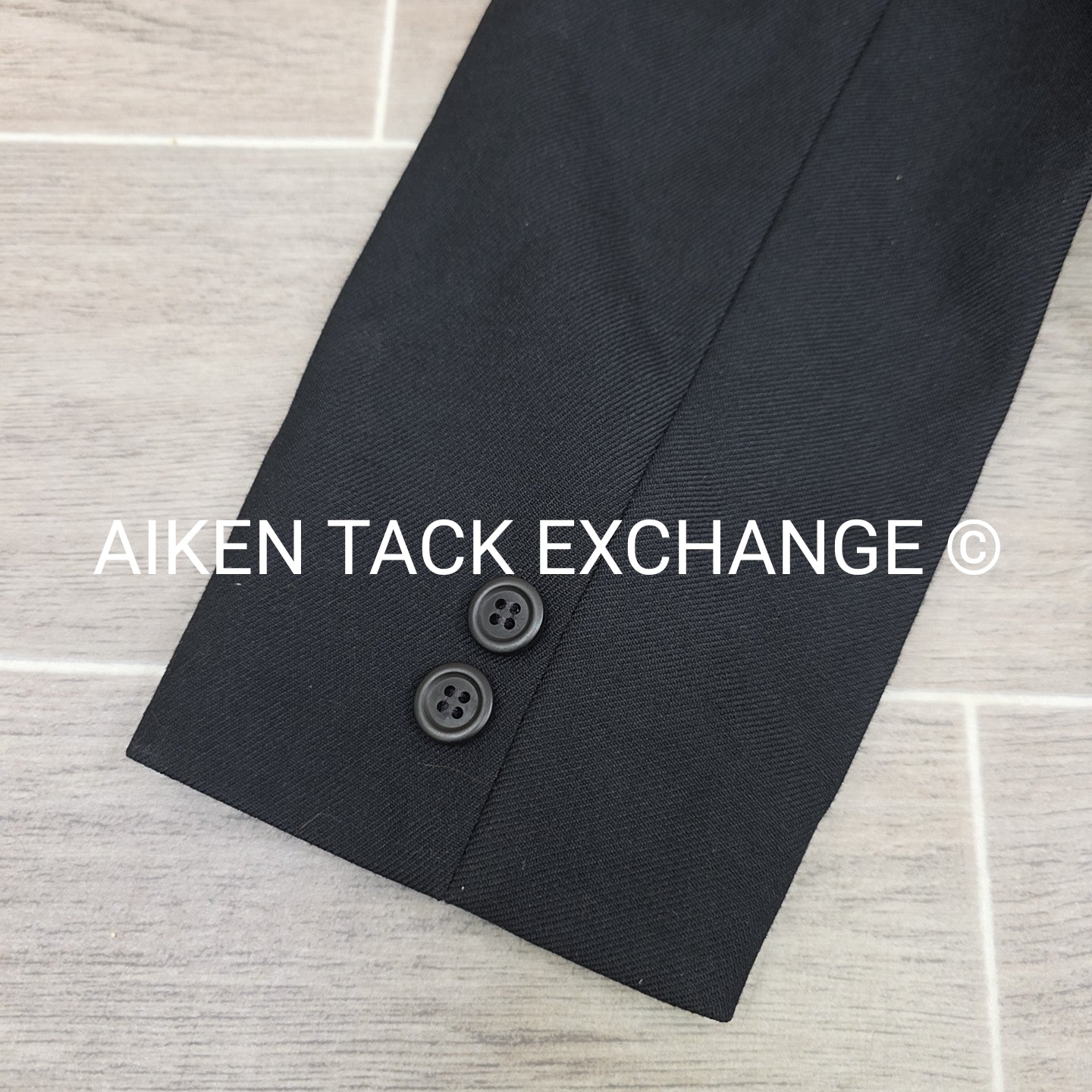 The Elite Show Coat, Size 14 T
