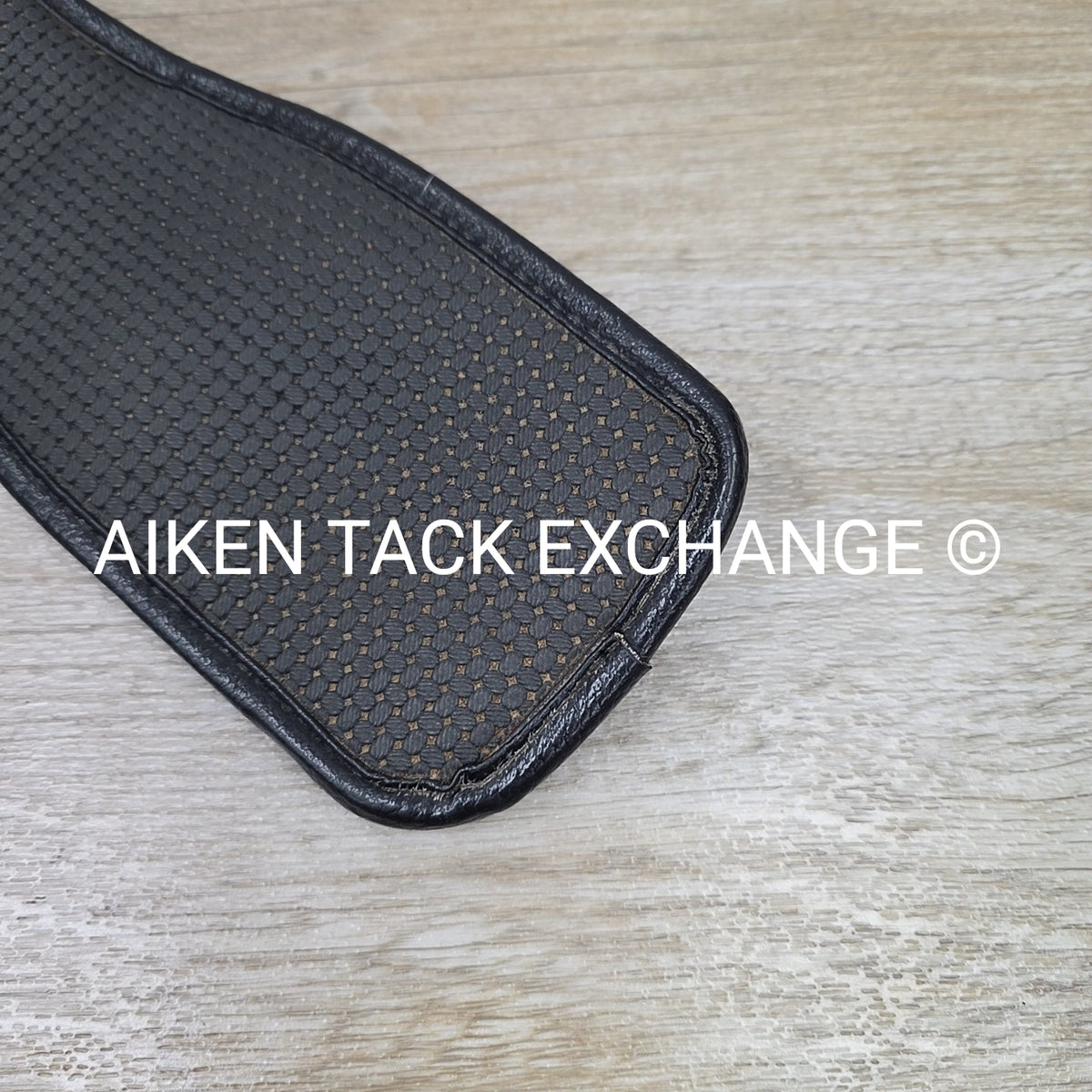 Ovation Airform Chafeless Dressage Girth, Black, 24"