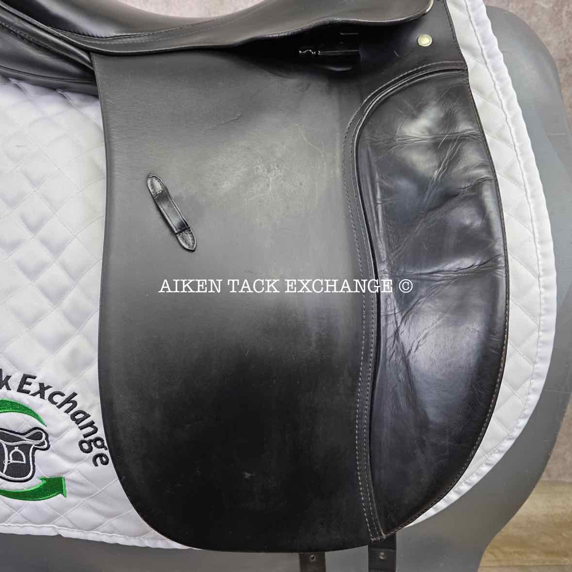1995 Passier Patron Dressage Saddle, 17.5" Seat, Medium Tree, Wool Flocked Panels