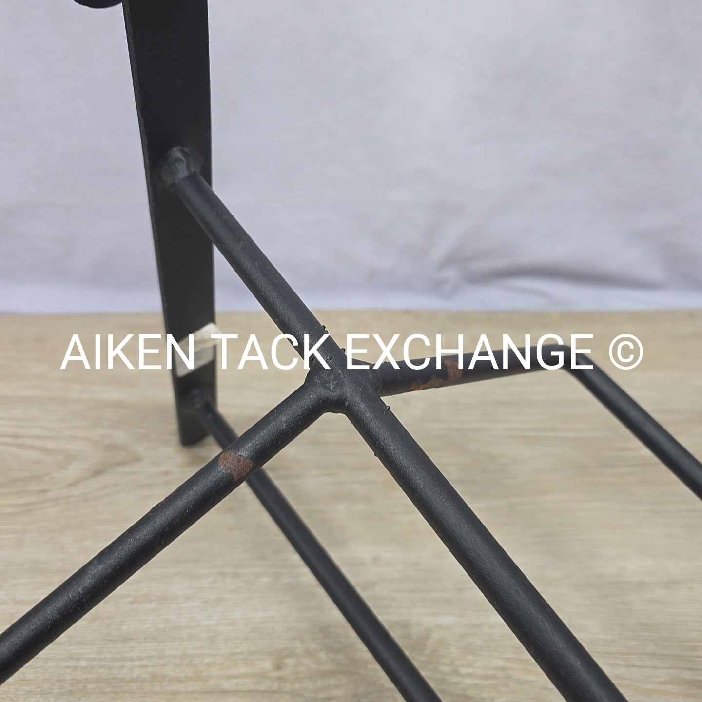 Portable Metal Saddle Rack
