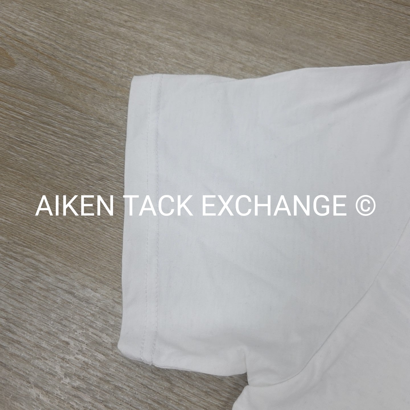 T-Shirt, Size Large