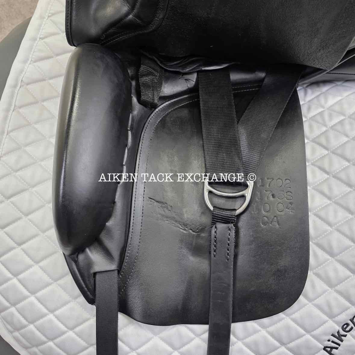 2004 Custom Saddlery Advantage Dressage Saddle, 17.5" Seat, Adjustable Tree, Wool Flocked Panels