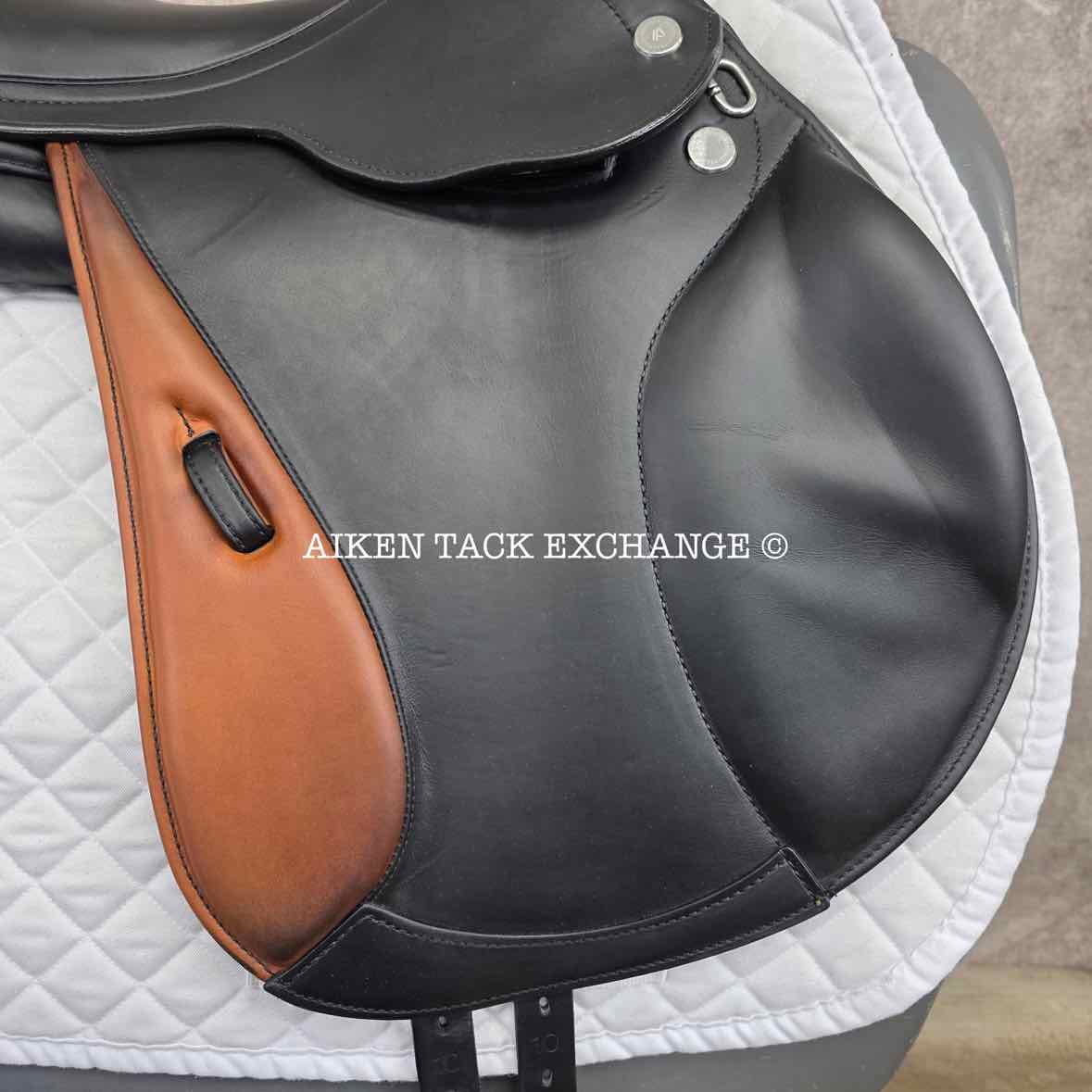**SOLD** 2024 Prestige Chris Burton K Monoflap Jump Saddle, 17" Seat, 34 Tree -  M/MW, Wool Flocked Panels