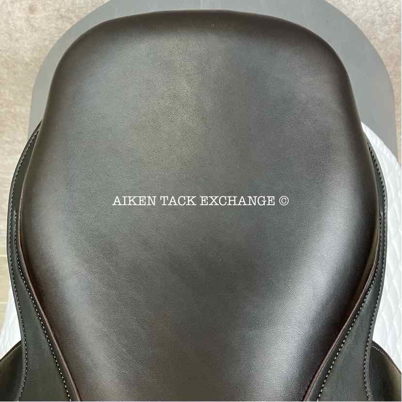 **On Trial** Adam Ellis Chloe Close Contact Jump Saddle, 17" Seat, Medium Wide Tree, Foam Panels