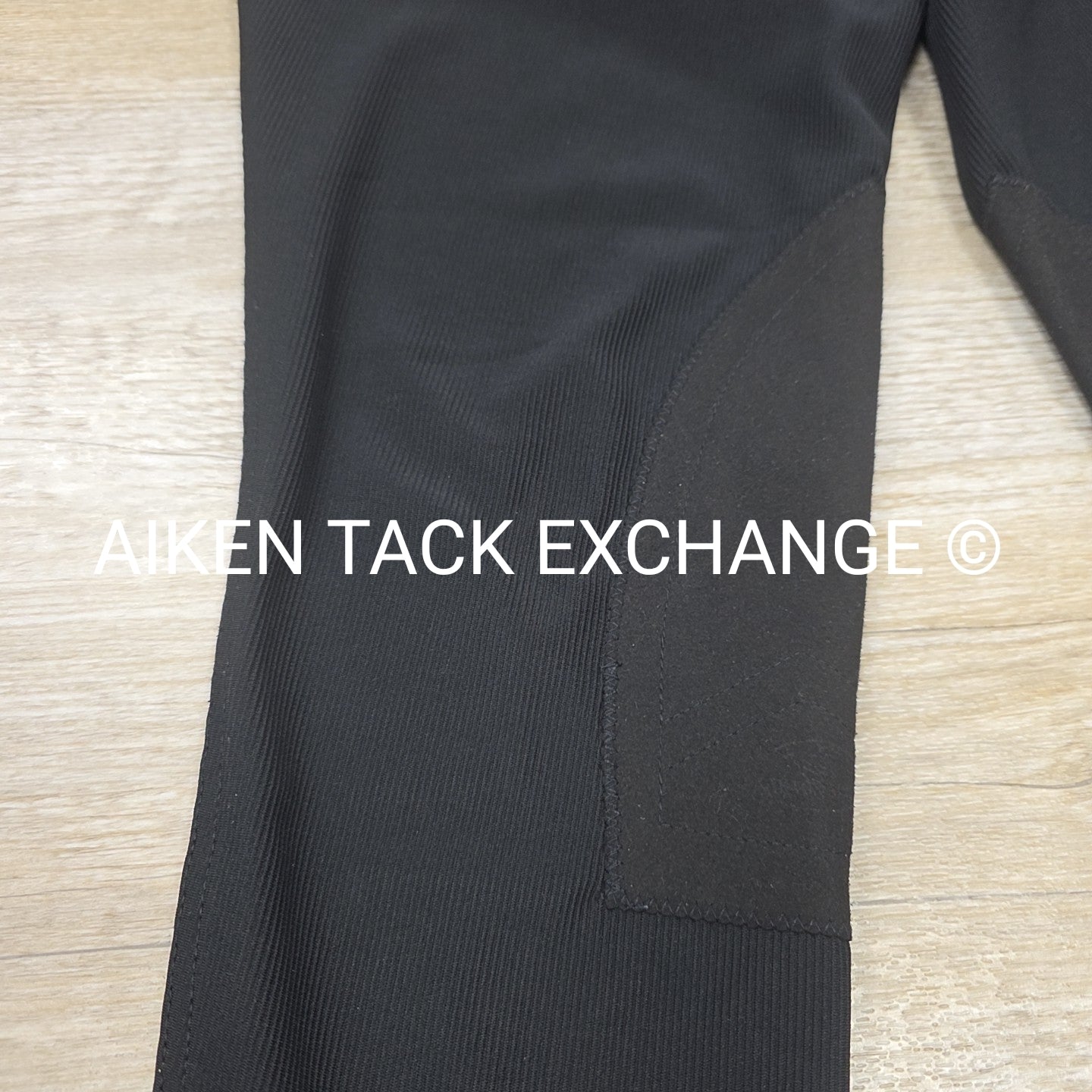 Devon-Aire Knee Patch Breeches, Size 30