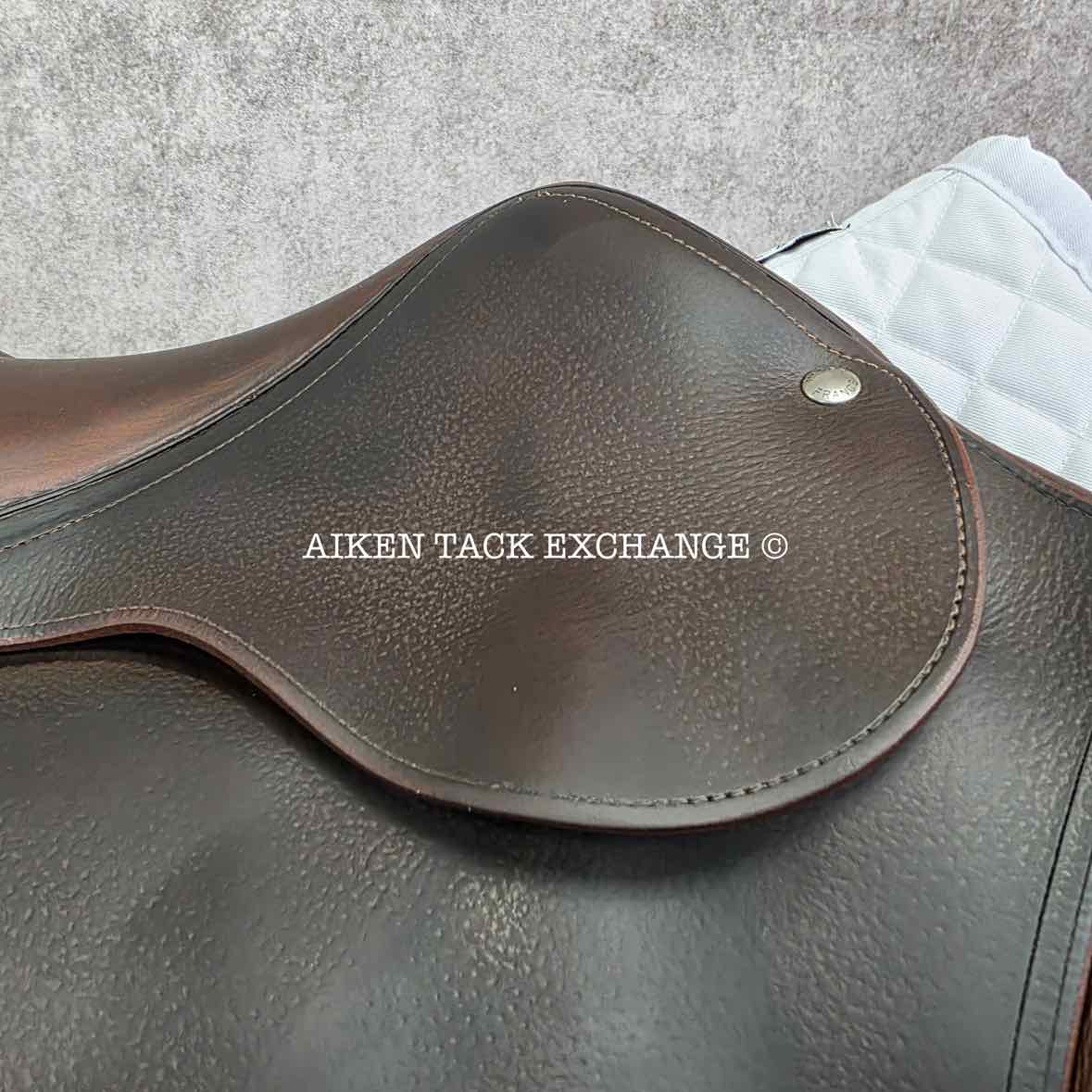 2015 Meyer Act 1 Close Contact Jump Saddle, 17.5" Seat, Medium Tree, Foam Panels