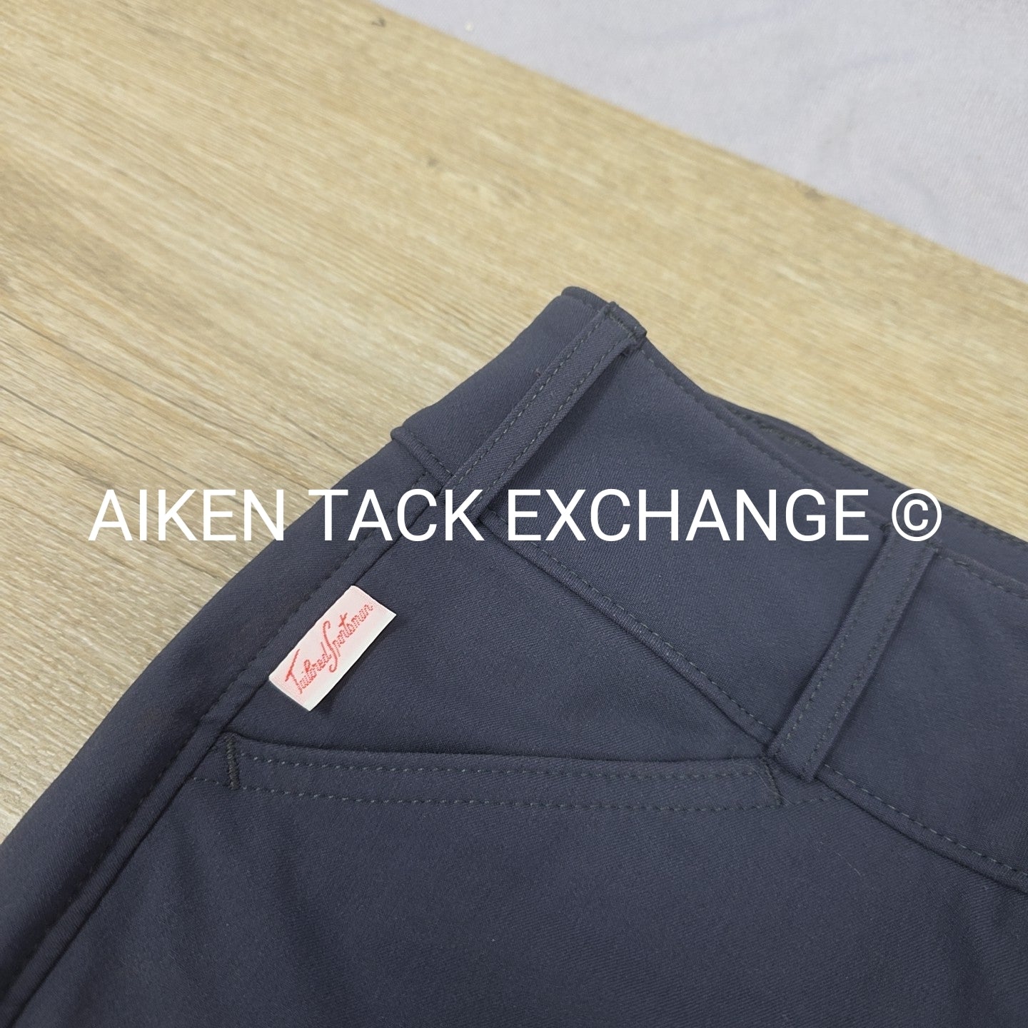 Tailored Sportsman Trophy Hunter Knee Patch Breeches, Size 26