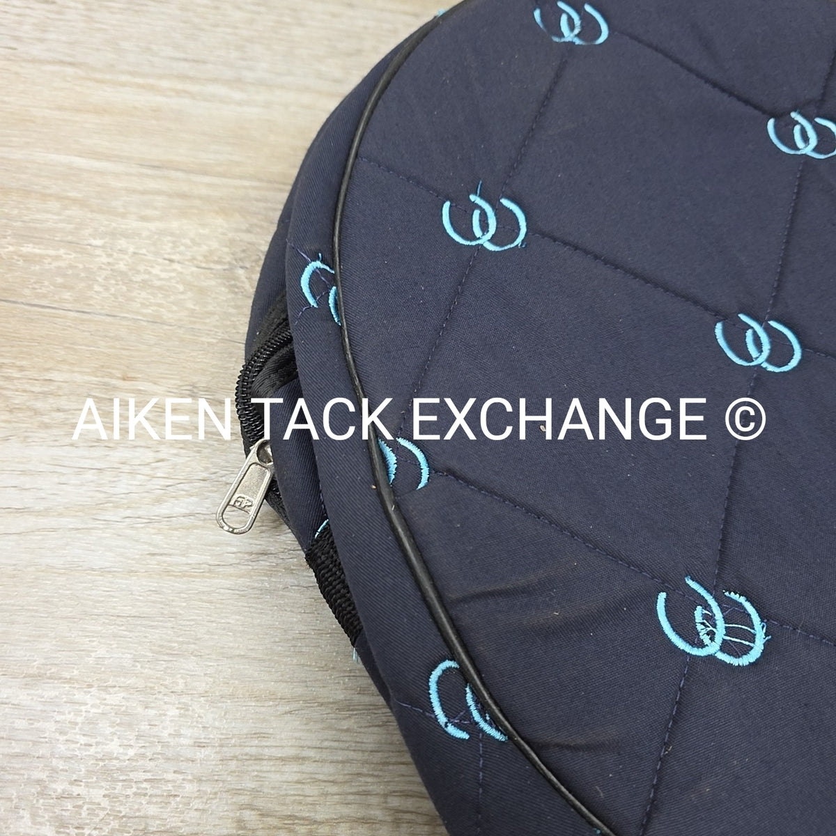 Centaur Quilted Helmet Bag