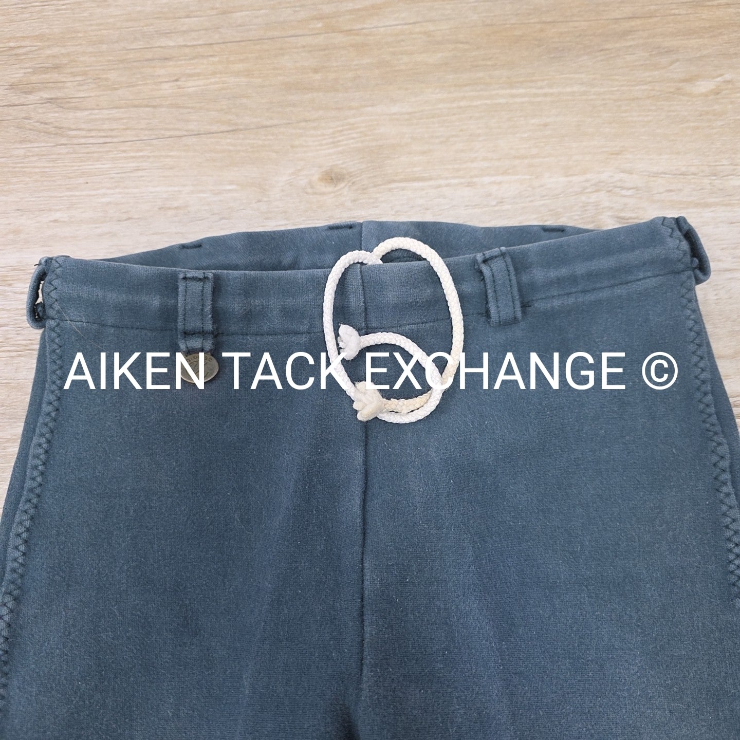 BARGAIN BUNDLE: Devon-Aire Full Seat & On Course Knee Patch Breeches, Size 26