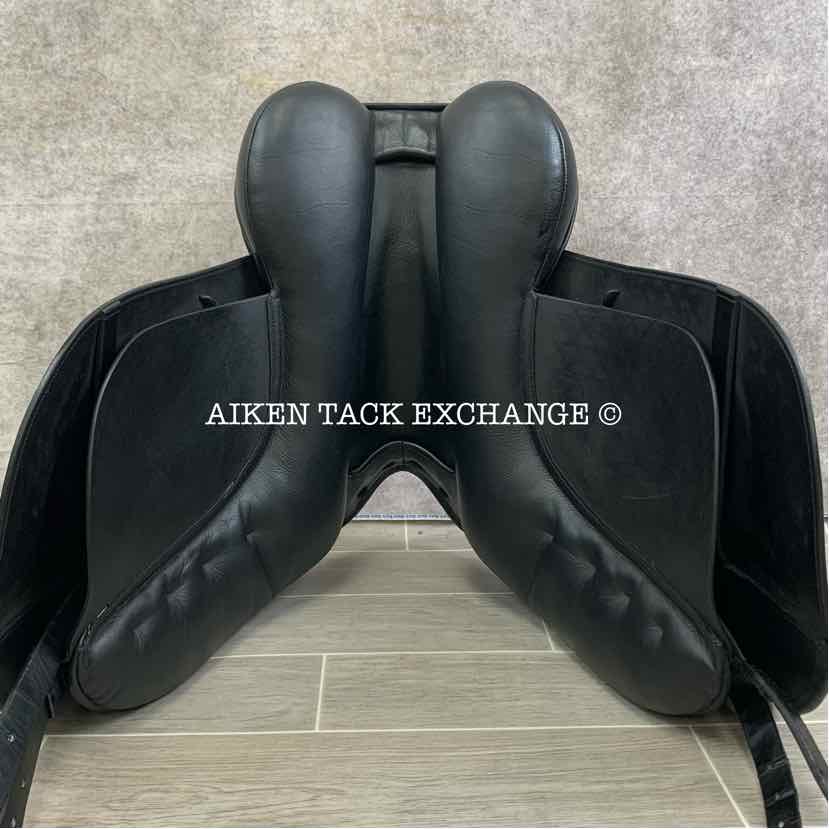 2016 Takt TSD-37 Dressage Saddle, 17.5" Seat, MW/W Tree, Wool Flocked Panels