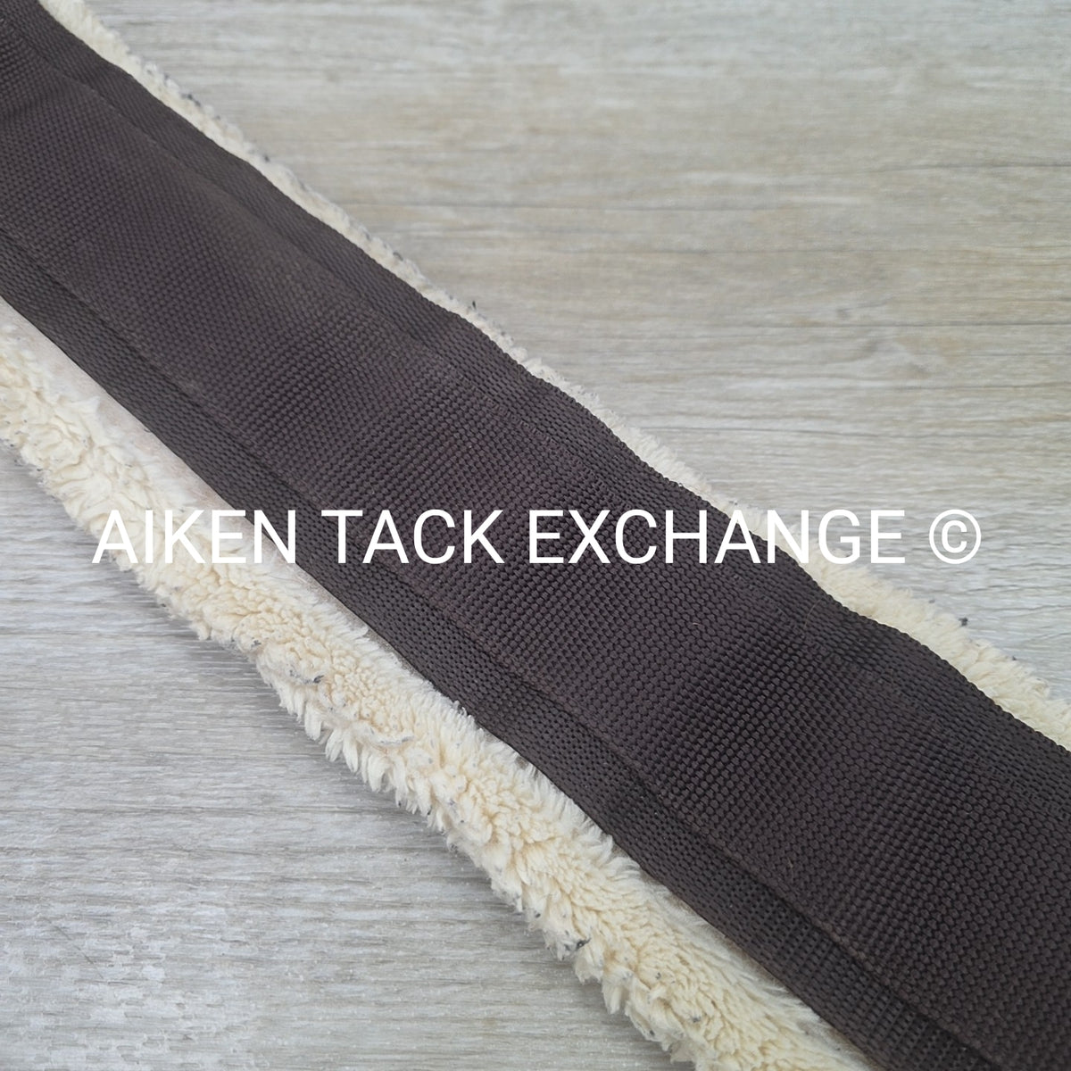 Stubben Removable Fleece Girth with Double End Elastic, Brown, 56"