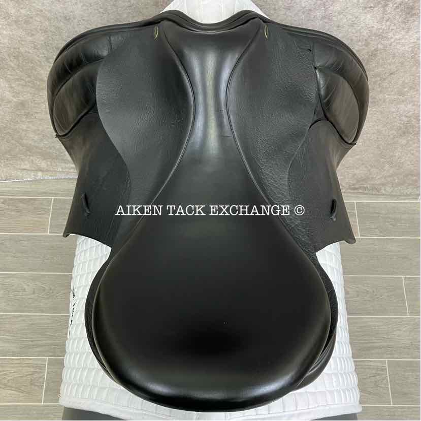 Cynron Dressage Saddle, 20" Seat, Extra Wide Tree, Wool Flocked Panels, Buffalo Leather