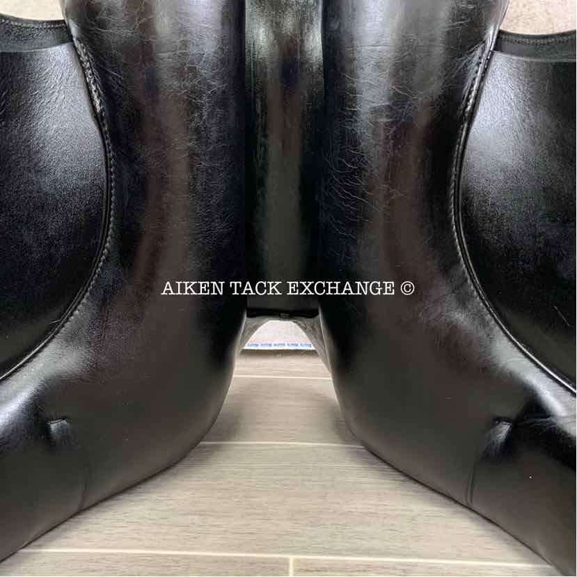 2005 Kieffer Wallstreet Excellent Ulla Salzgeber Dressage Saddle, 17" Seat, Medium Tree, Wool Flocked Panels