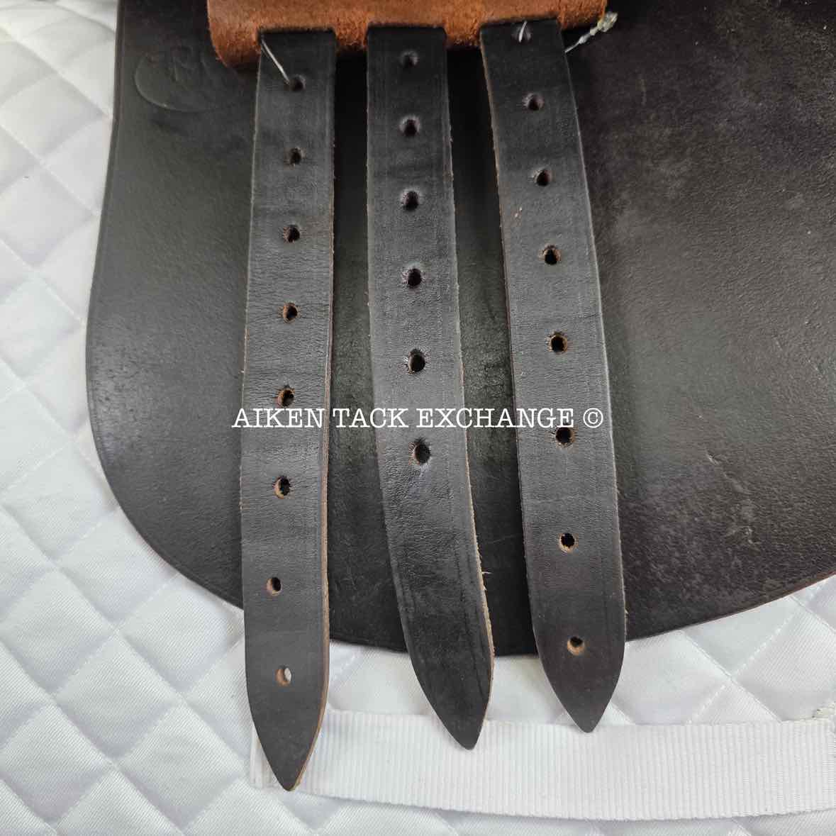 Collegiate Miller's USET Close Contact Jump Saddle, 16.5" Seat, Medium Tree, Foam Panels