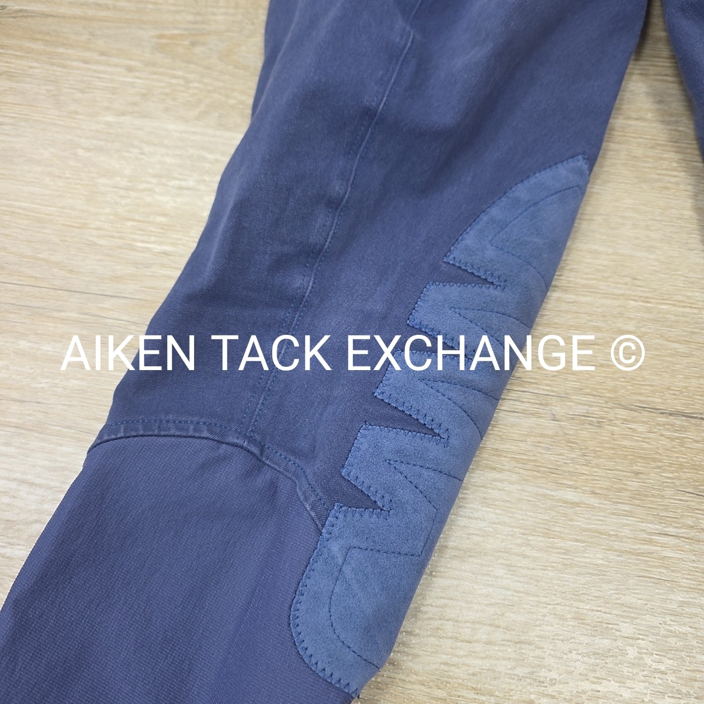 Ariat Heritage Knee Patch Breeches, Size 26 R