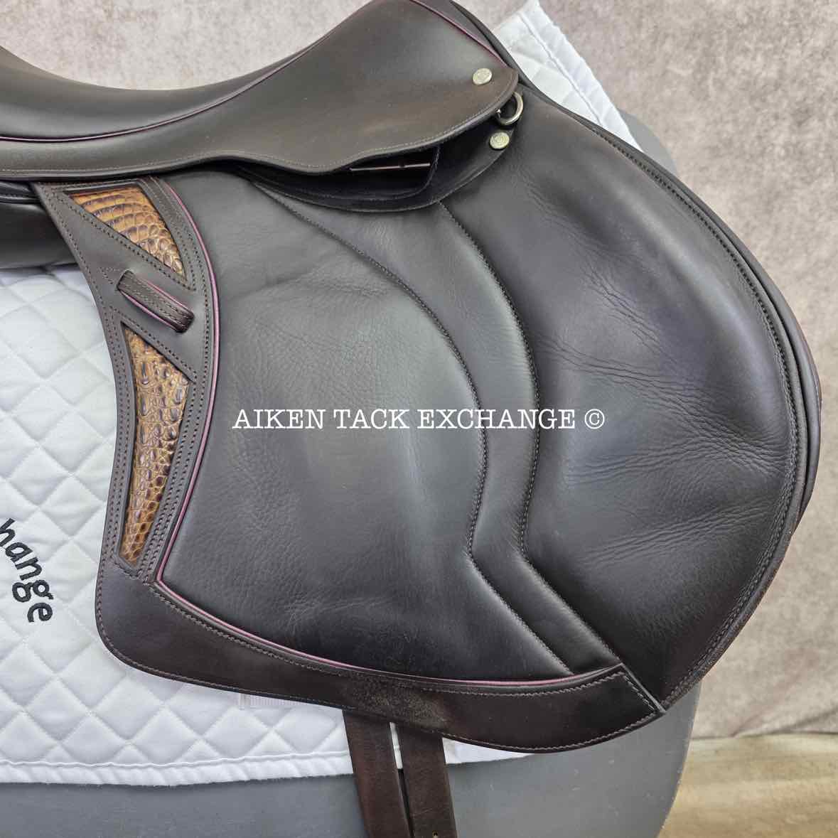 2021 Stackhouse Monoflap Jump Saddle, 18" Seat, Narrow Tree