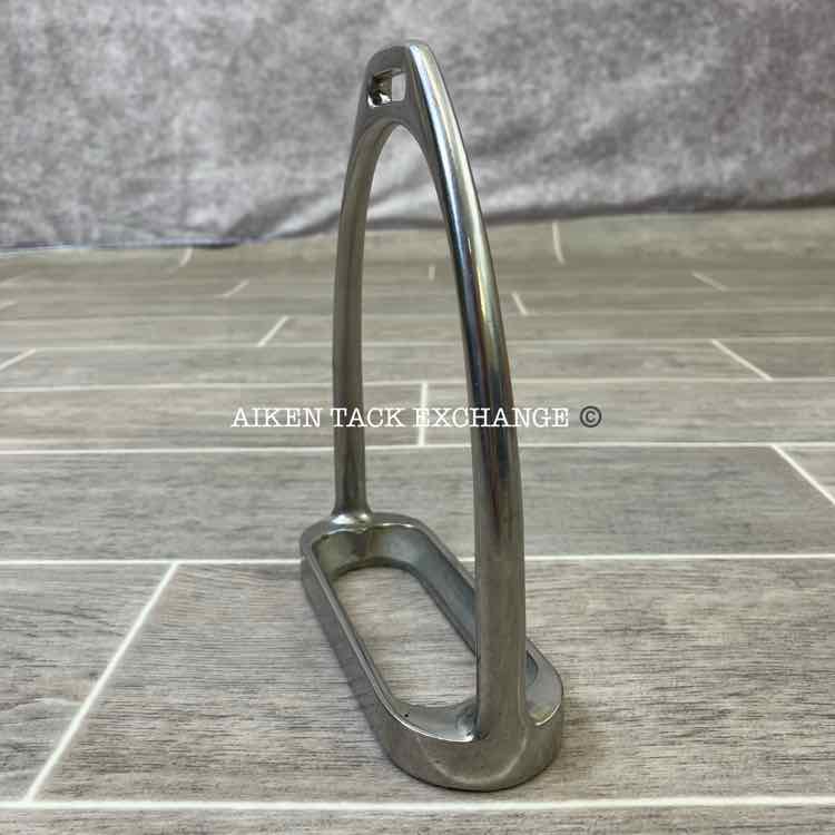 Stubben Stirrup Irons 4.75"