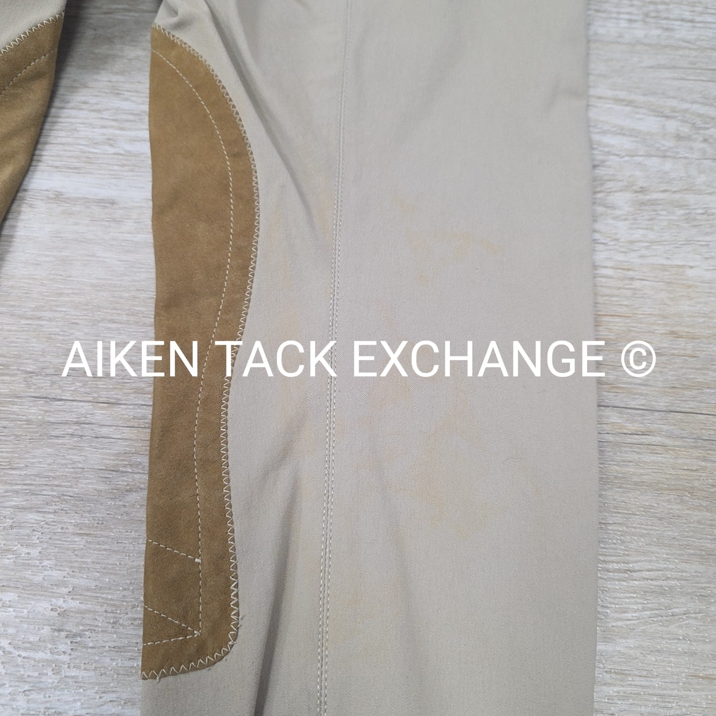 Tailored Sportsman Trophy Hunter Knee Patch Breeches, Size 28