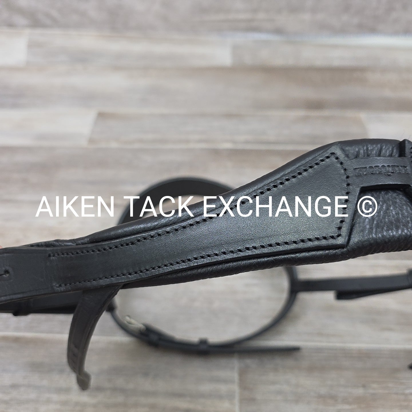 Evo Equine Deluxe Super Soft Crownpiece & Classic Hunter Noseband, Black, Size F