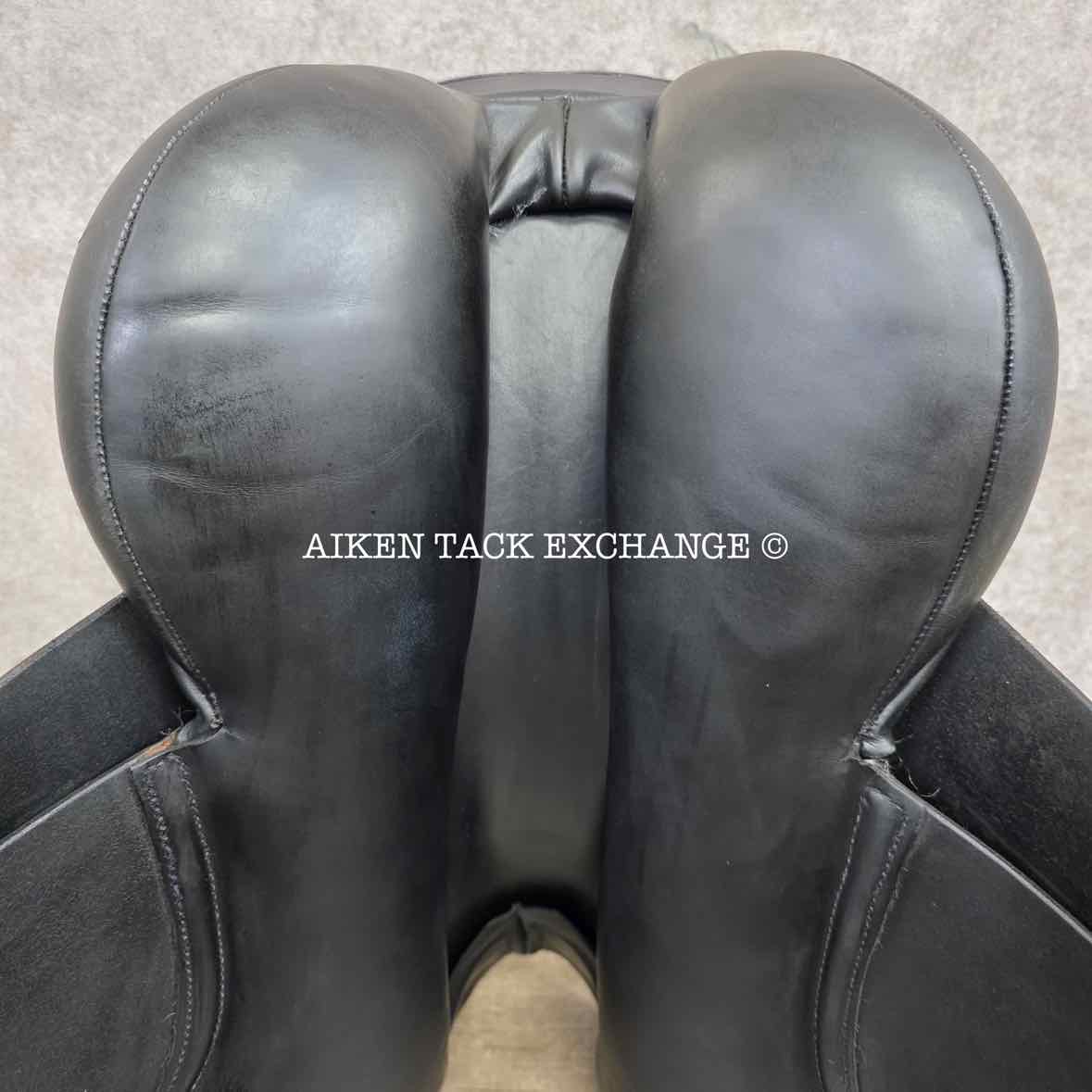 1998 County WB 2000 Dressage Saddle, 18" Seat, Medium Tree, Wool Flocked Panels