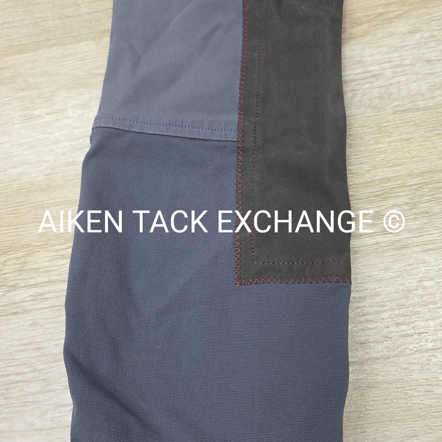 Ariat Olympia Full Seat Breeches, Size 32 L