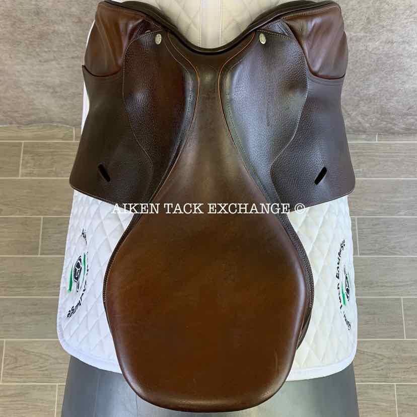 2002 Butet P-Seat (Flat) Close Contact Jump Saddle, 18" Seat, 1 Flap, Medium Tree, Foam Panels