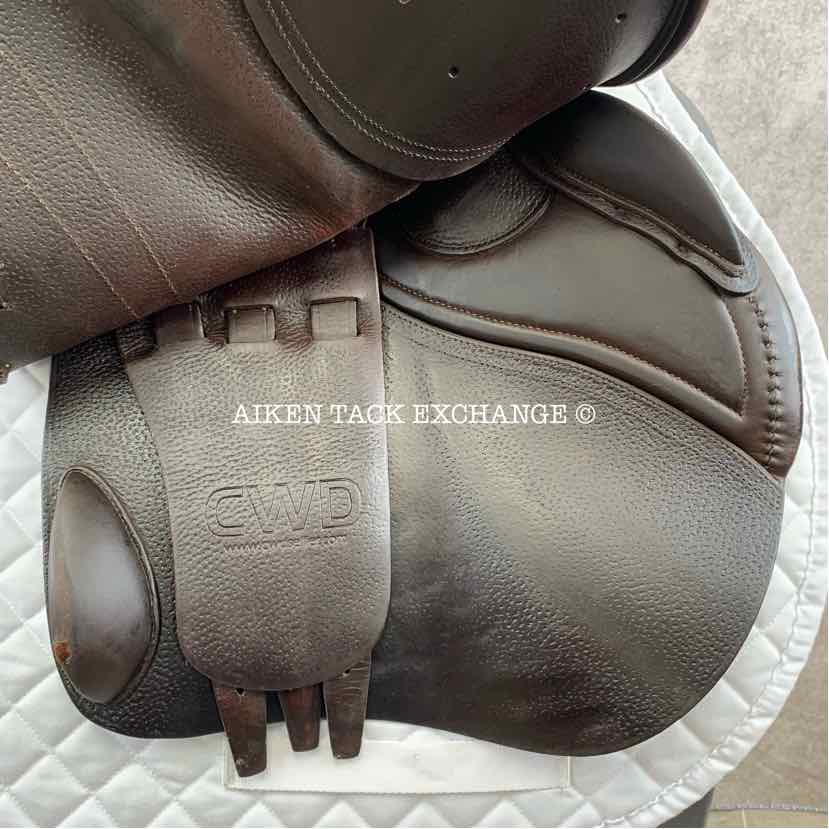 **SOLD** 2010 CWD SE02 Close Contact Jump Saddle, 18.5" Seat, 4C Flap, Medium Tree, Foam Panels, Buffalo Leather