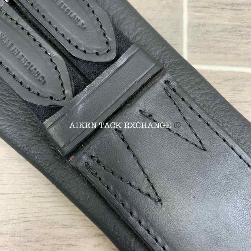 Trilogy Padded Leather Contoured Dressage Girth, Black, 24"