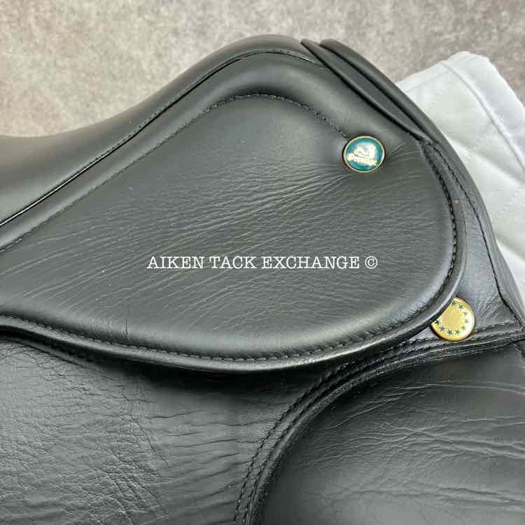 **On Trial** 2022 Prestige Lucky Idol Dressage Saddle, 16" Seat, Short Flap, 33 Tree - Medium, Wool Flocked Panels