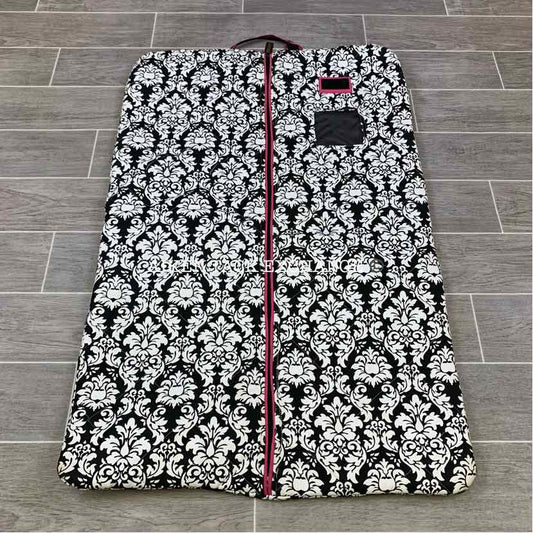 Equine Couture Hanging Garment Bag