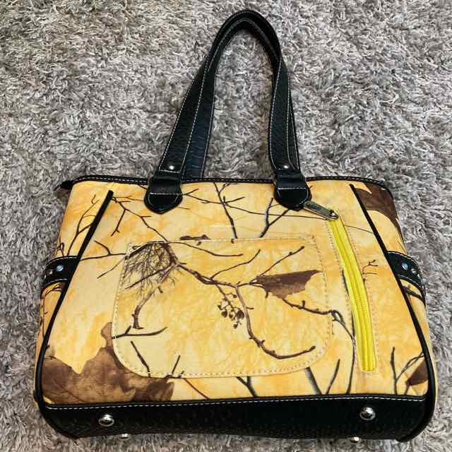 P & G Conceal Carry Handbag & Wallet - Yellow