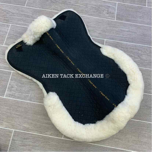 L'Apogee Sheepskin Half Pad