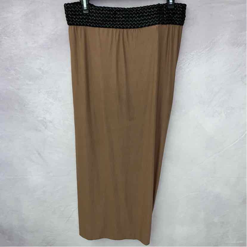 Venus Skirt, Women's Large