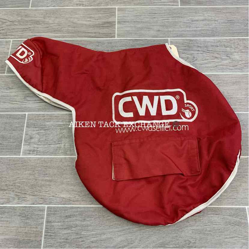 CWD Saddle Cover, Size XS (elastic is completely stretched out)