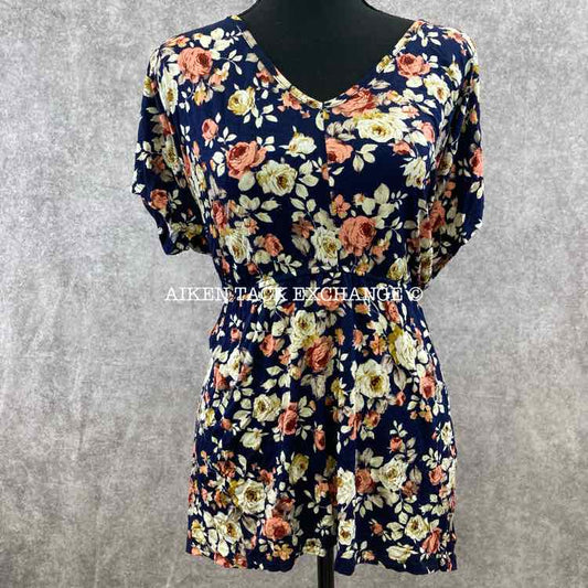 Maurices Short Sleeve Floral Top, Size 0 (Large)