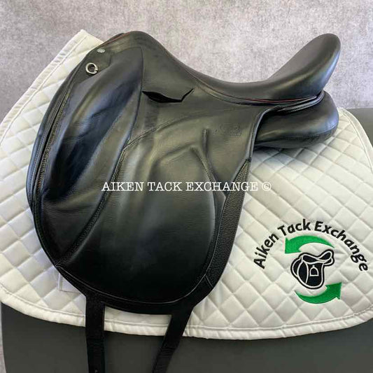 2018 Devoucoux Makila Lab Monoflap Dressage Saddle, 17.5" Seat, 2AA Flap, Medium Tree, Foam D3D Panels, Buffalo Leather