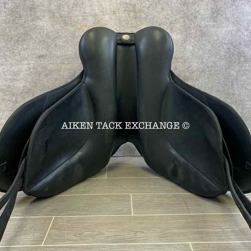 **SOLD** 2010 Wintec Isabell Werth Dressage Saddle, 17.5" Seat, Adjustable Tree - Changeable Gullet, CAIR Panels