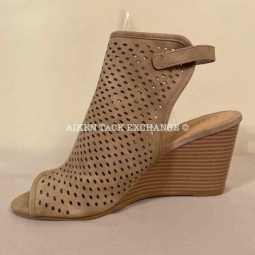 Women's 8, Coconuts by Matisse Peep Toe Sling Back Wedges, Tan:Arielle's Wardrobe: Footwear:Coconuts by Matisse:The Aiken Tack Exchange