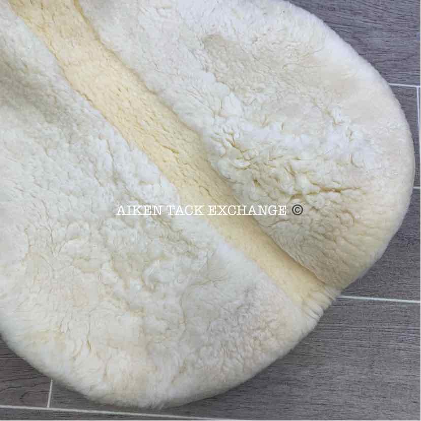 L'Apogee Sheepskin Half Pad