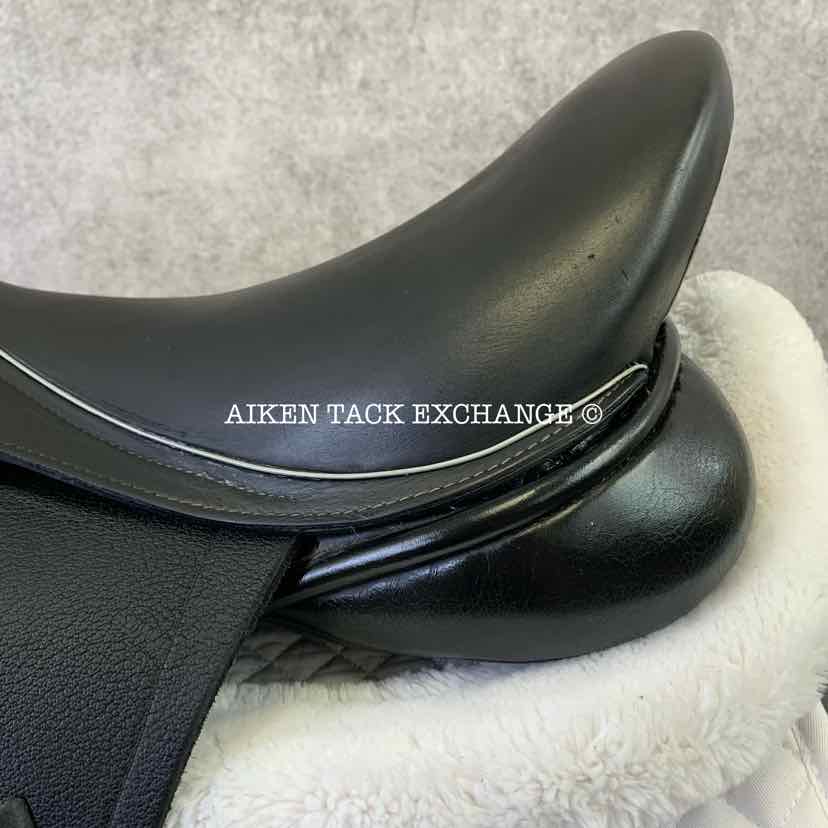 2012 Custom Saddlery Wolfgang Constanze Monoflap Dressage Saddle, 18" Seat, Adjustable Tree, Wool Flocked Pony Panels