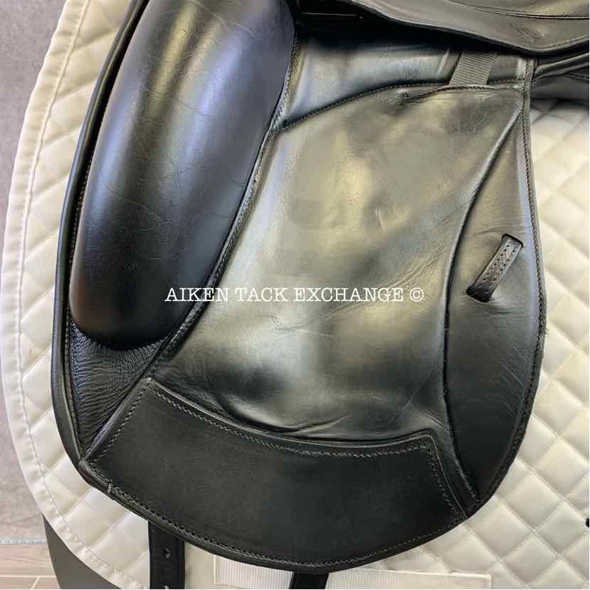 **SOLD** 2016 Custom Saddlery Icon Coda Monoflap Dressage Saddle, 17.5" Seat, Adjustable Tree, Wool Flocked Panels