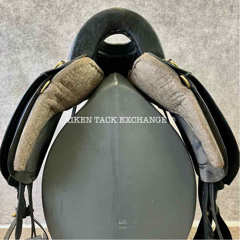 **SOLD** 2022 Tucker Saddlery T49 Equitation Endurance Saddle, 16.5" Seat, Extra Wide Tree